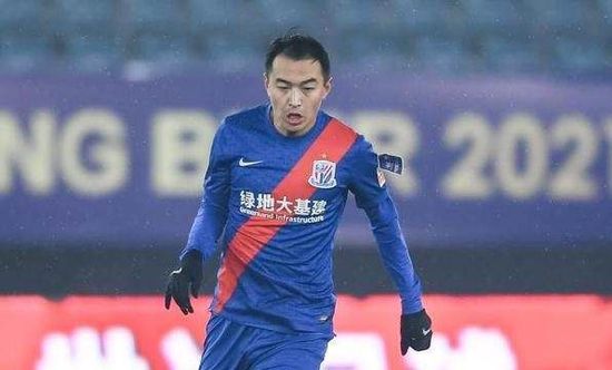 埃弗顿本轮之前主场战绩居积分榜第18位，进球5个，失球9个，主场战绩排名英超下游。
